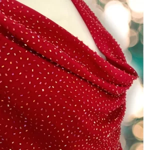 Sweter Cuello Rojo Drapeado