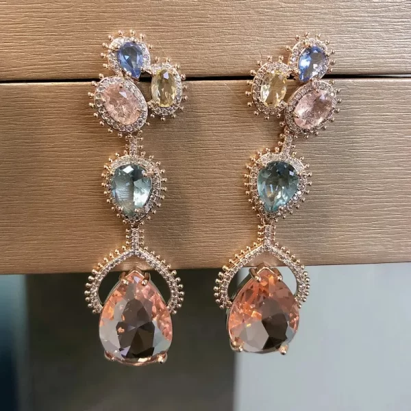 Aretes Circonio Dorados