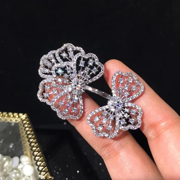 Juego De Pendientes & Anillo