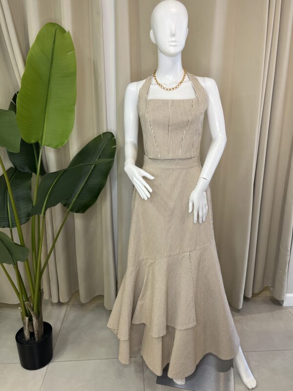 Set de top y falda a rayas en tonos beige, tela denim